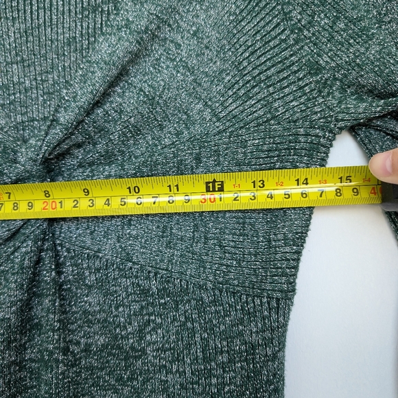 Metallic Green Silver Twist Front V Neck Rib Knit Long Sleeve Stretch Blouse - Picture 15 of 15